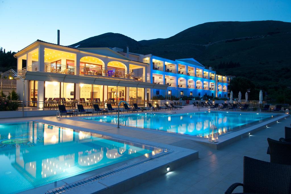 Odyssey Hotel & Spa Айя-Евфимия Экстерьер фото